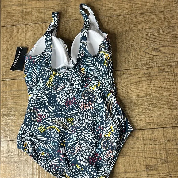 Jantzen Woman Swimwear in Multicolor Pattern - Picture 5 of 7